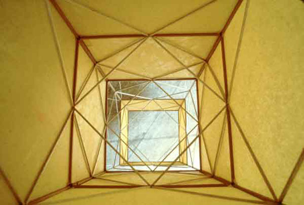 Estructura interna para hipercubo amarillo, 1976